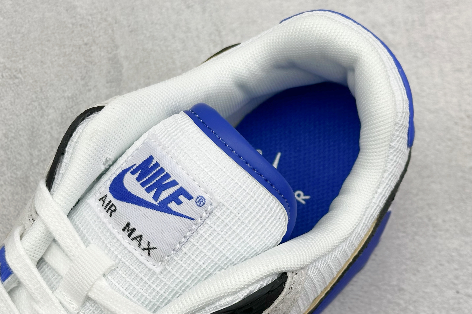 Nk Air Max 90 耐克复古气垫跑鞋 HF3449-100