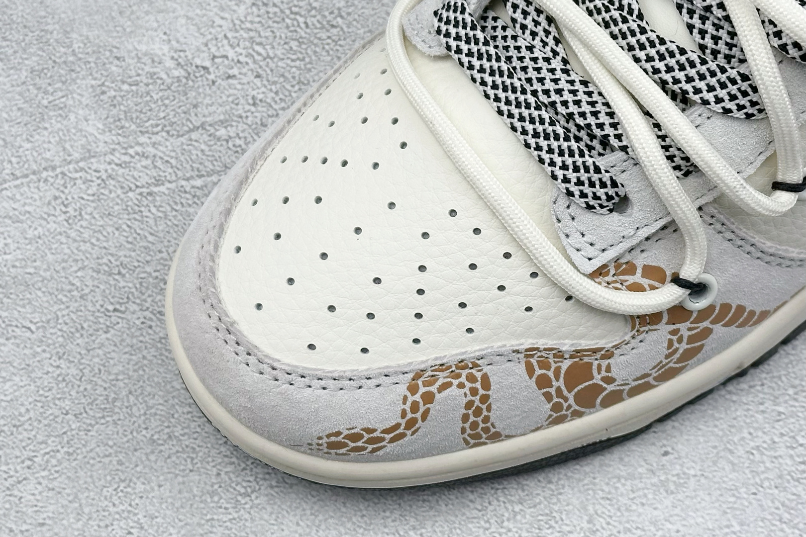 XC版 Nike SB Dunk Low 蛇年限定 解构抽绳鞋带  SJ2068-315