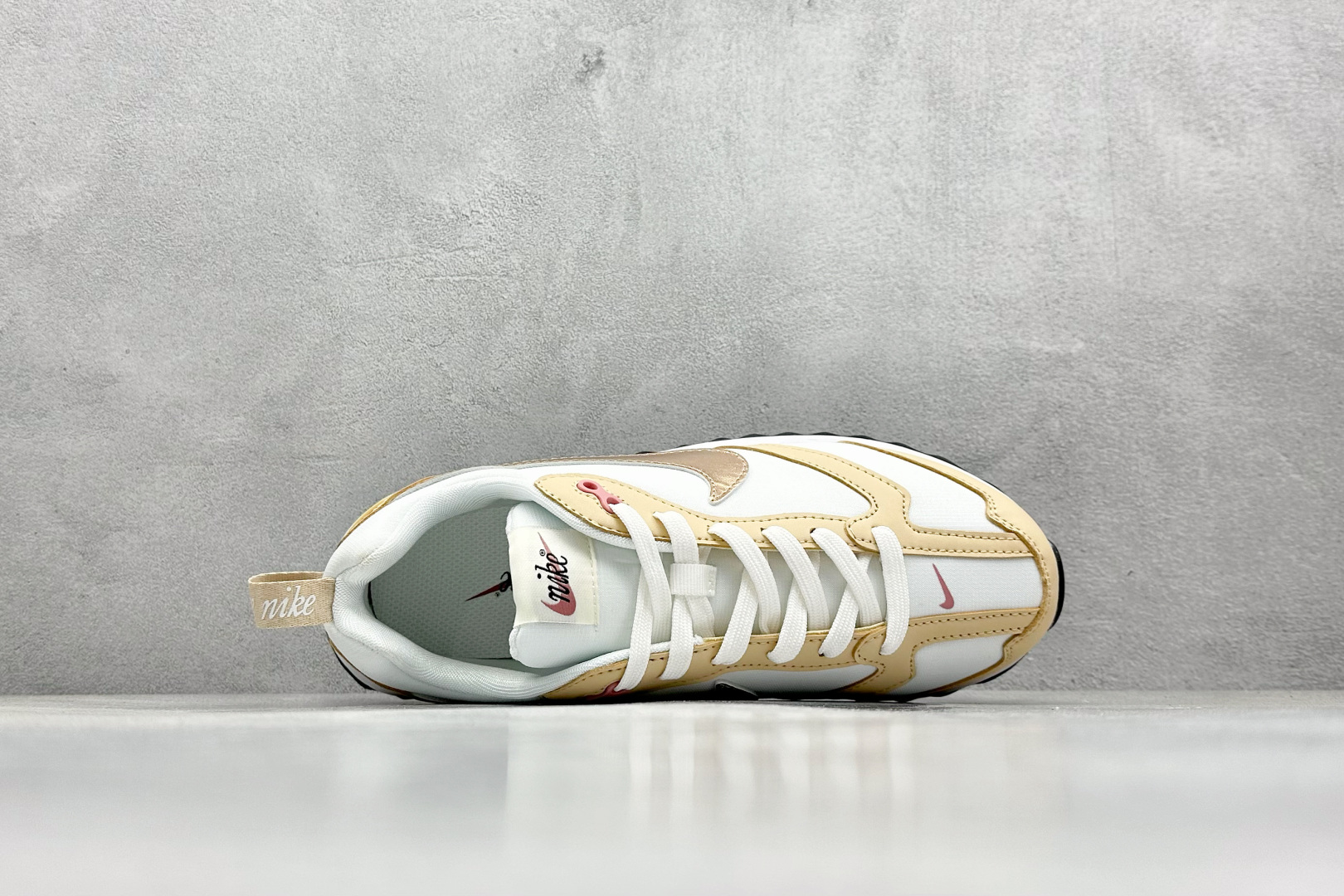 TW版 NK Air Max Dawn 黎明系列低帮气垫百搭休闲运动慢跑鞋  FZ4239-100