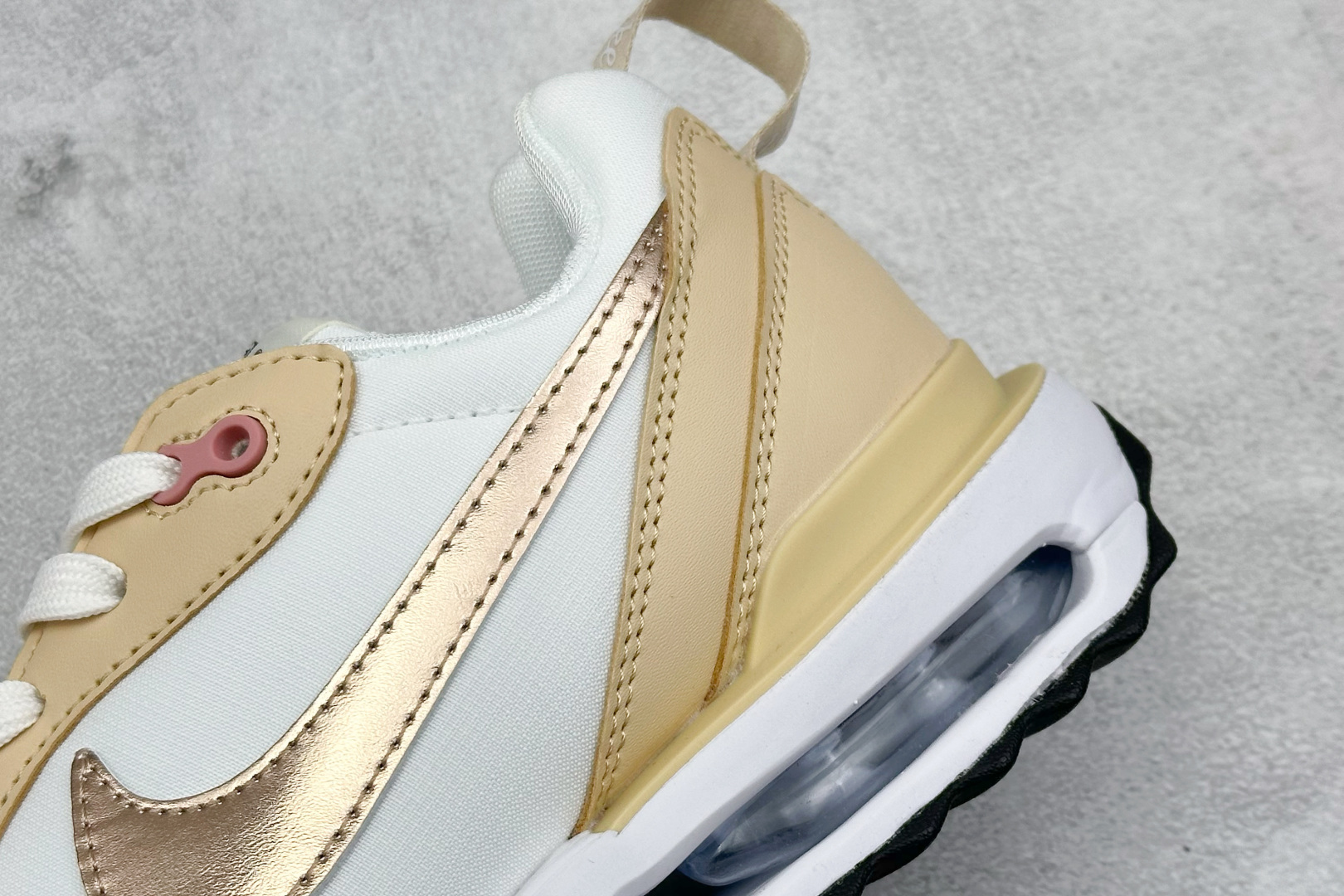 TW版 NK Air Max Dawn 黎明系列低帮气垫百搭休闲运动慢跑鞋  FZ4239-100