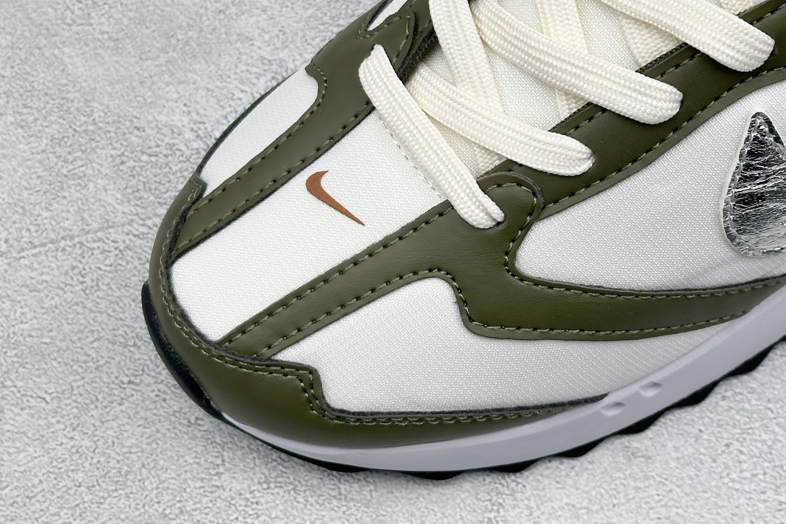 TW版 NK Air Max Dawn 黎明系列低帮气垫百搭休闲运动慢跑鞋  FZ4239-300