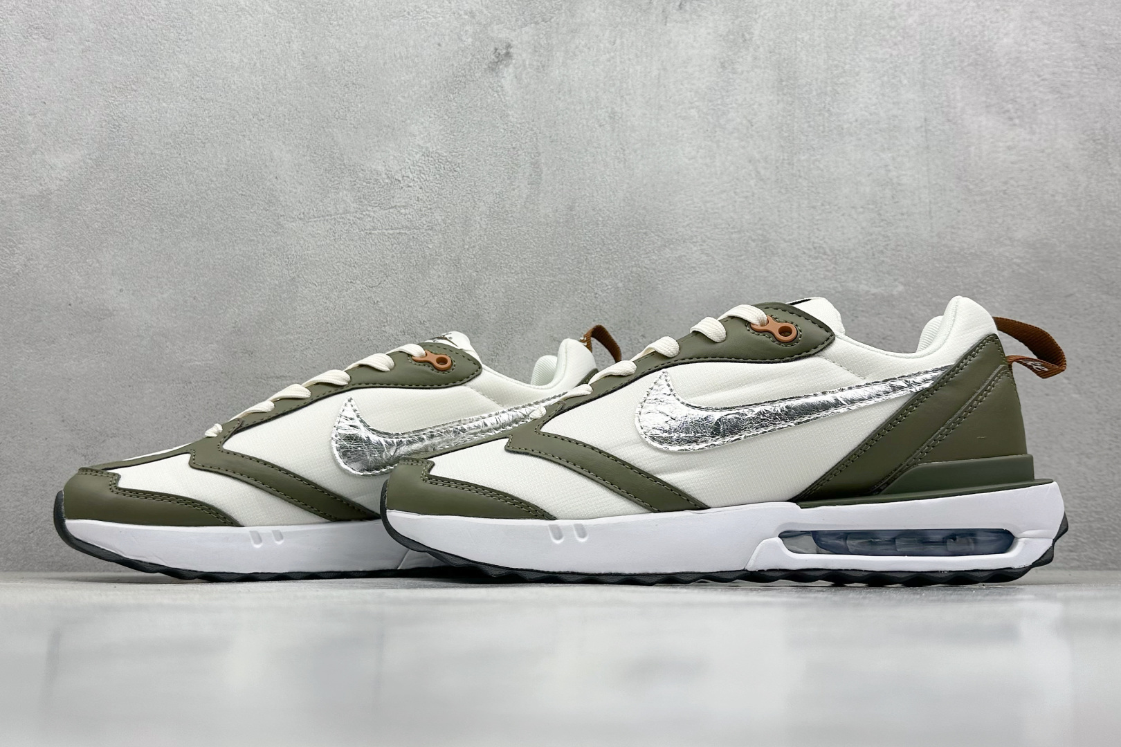 TW版 NK Air Max Dawn 黎明系列低帮气垫百搭休闲运动慢跑鞋  FZ4239-300