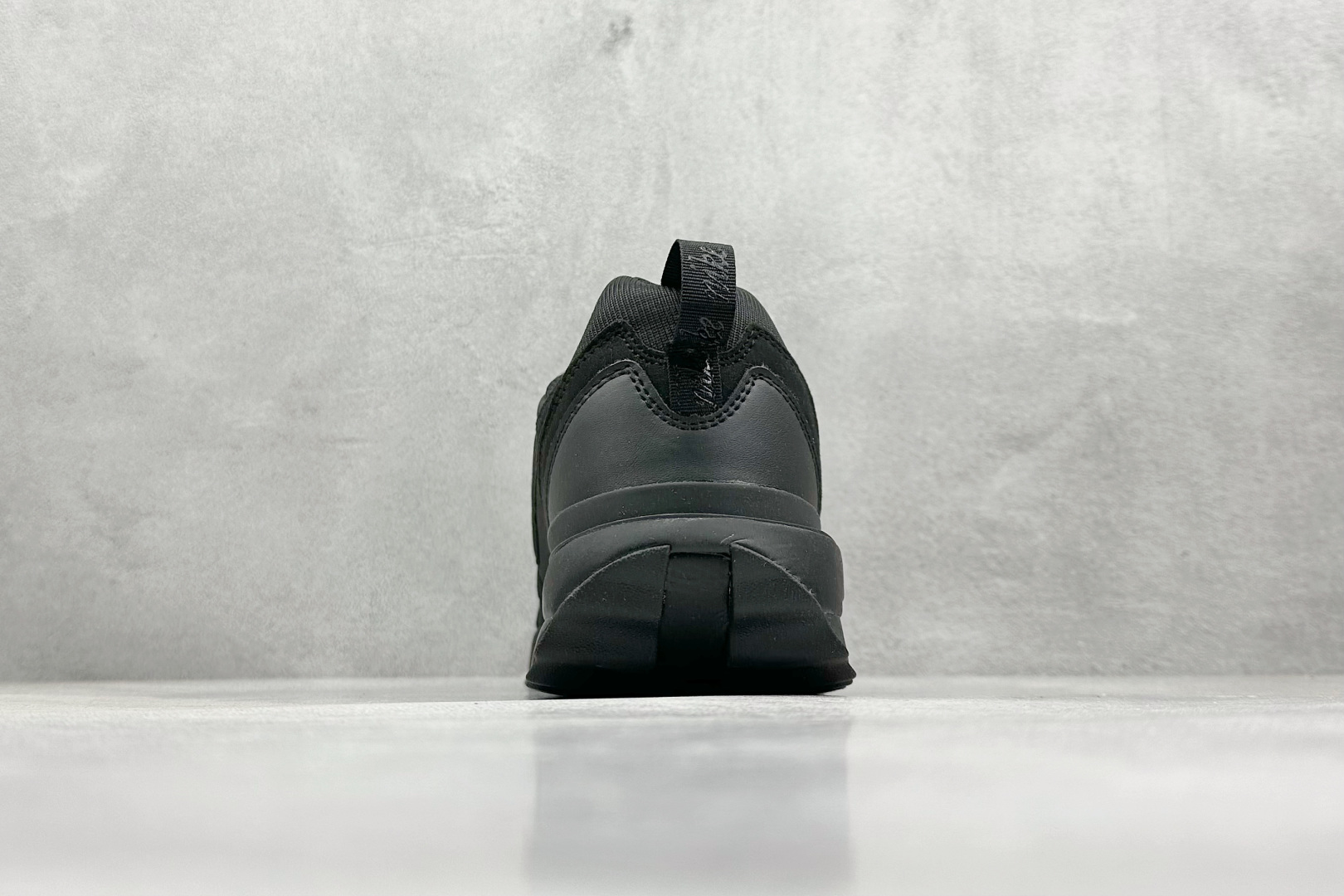 TW版 NK Air Max Dawn 黎明系列低帮气垫百搭休闲运动慢跑鞋 DV1487-001