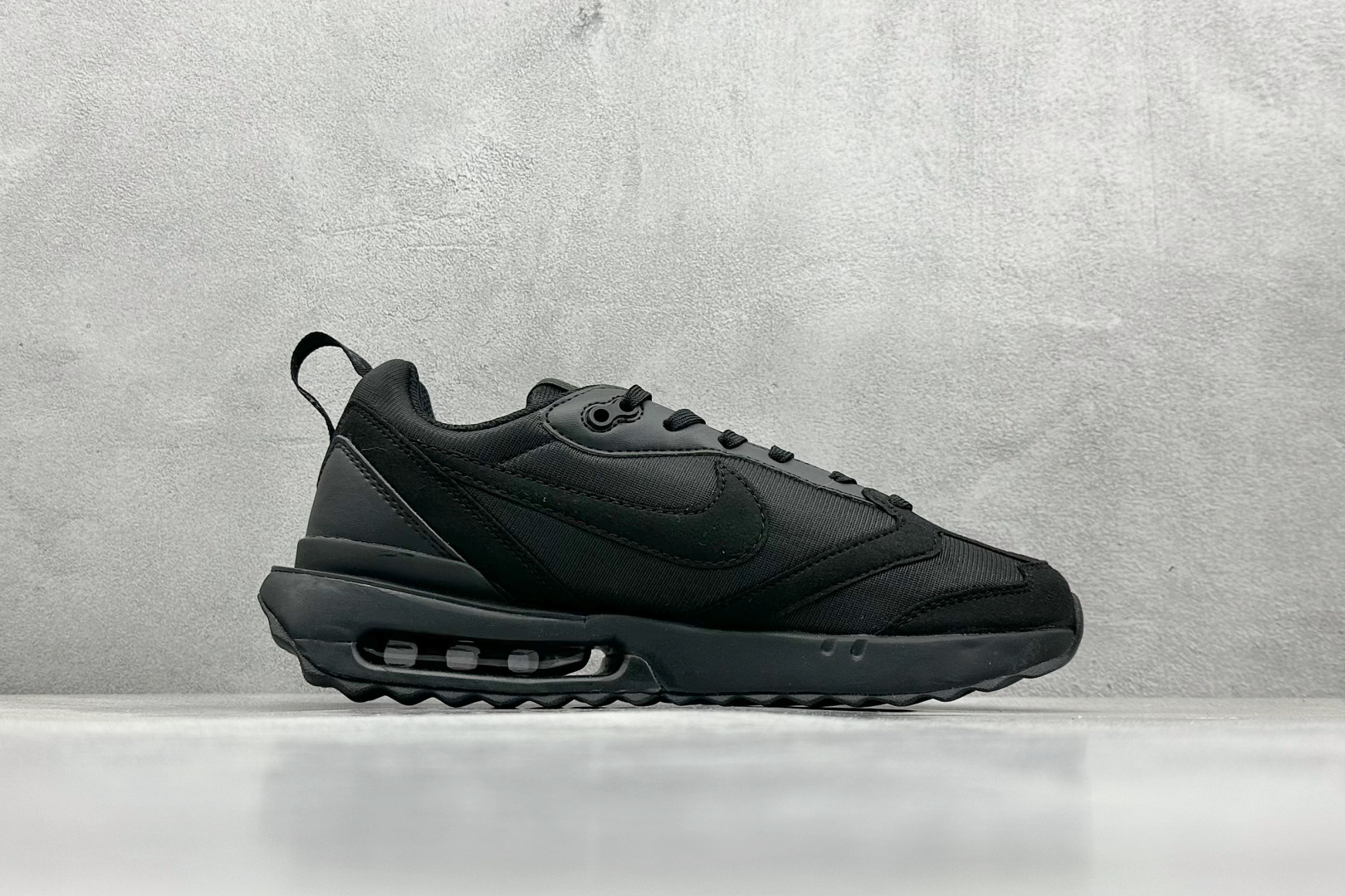 TW版 NK Air Max Dawn 黎明系列低帮气垫百搭休闲运动慢跑鞋 DV1487-001