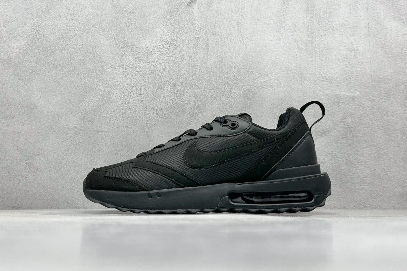 TW版 NK Air Max Dawn 黎明系列低帮气垫百搭休闲运动慢跑鞋 DV1487-001