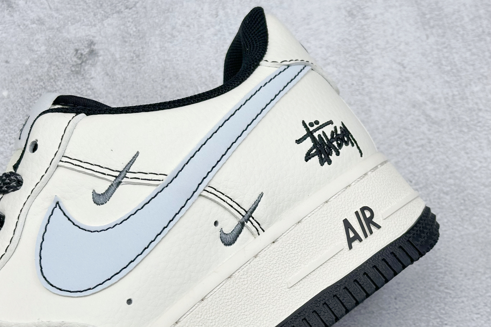 XC版 Nike Air Force 1 Low 07 x Stussy 白灰3M钩  XZ6188-630