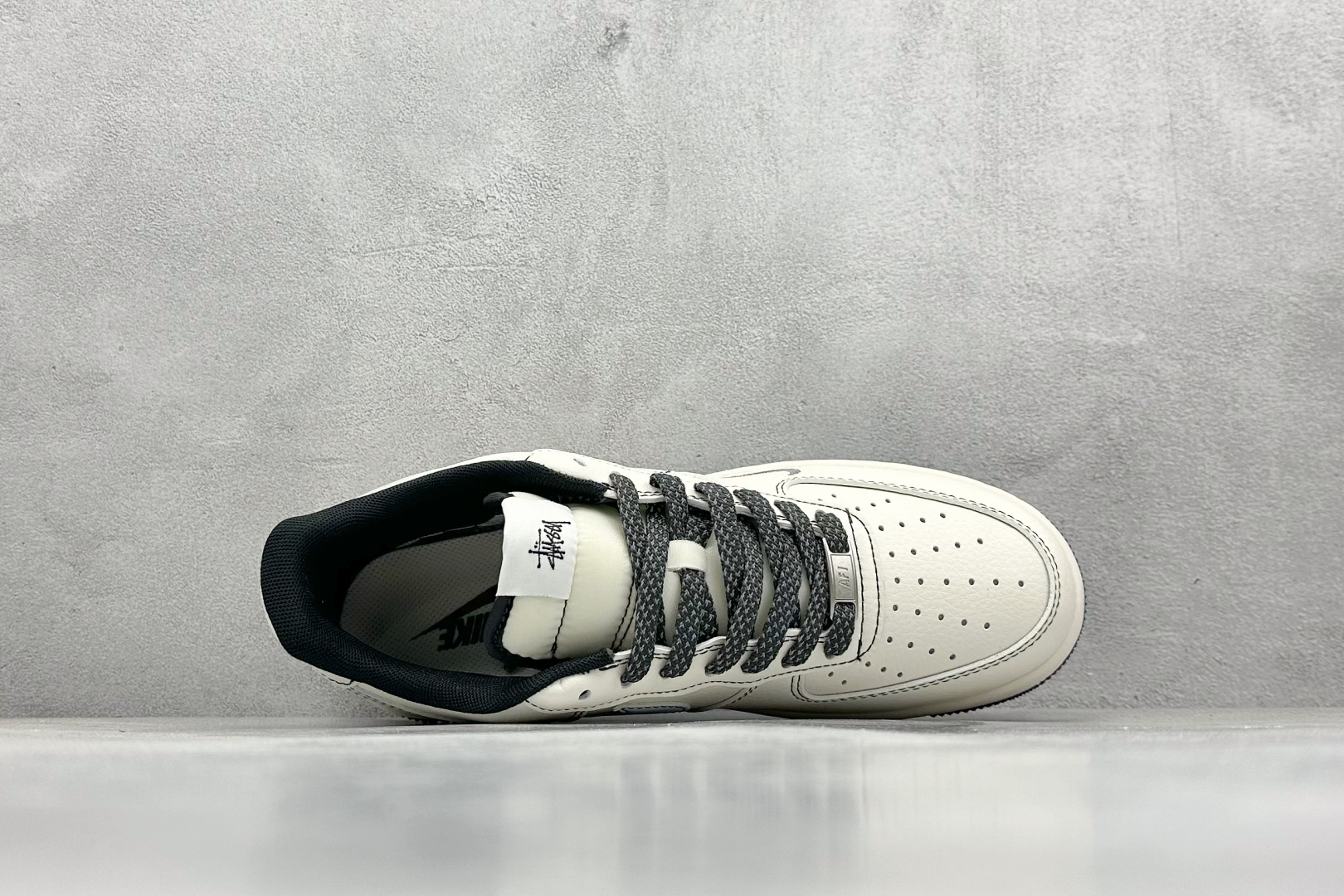 XC版 Nike Air Force 1 Low 07 x Stussy 白灰3M钩  XZ6188-630