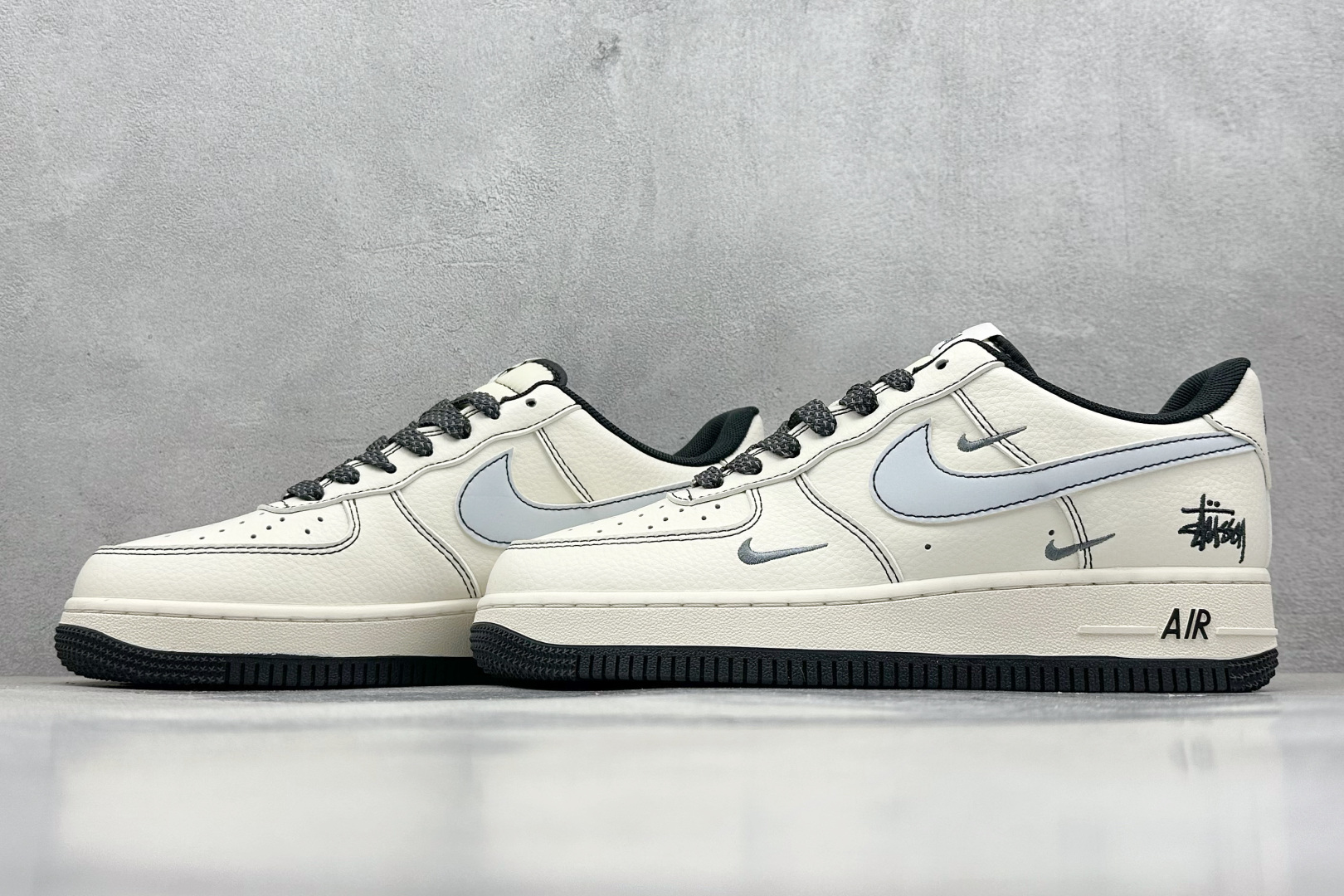 XC版 Nike Air Force 1 Low 07 x Stussy 白灰3M钩  XZ6188-630