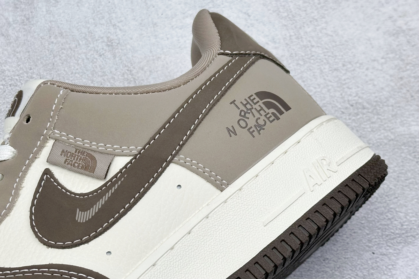 XC版 Nike Air Force 1 Low 07 x Travis Scott 白棕  KK1988-065