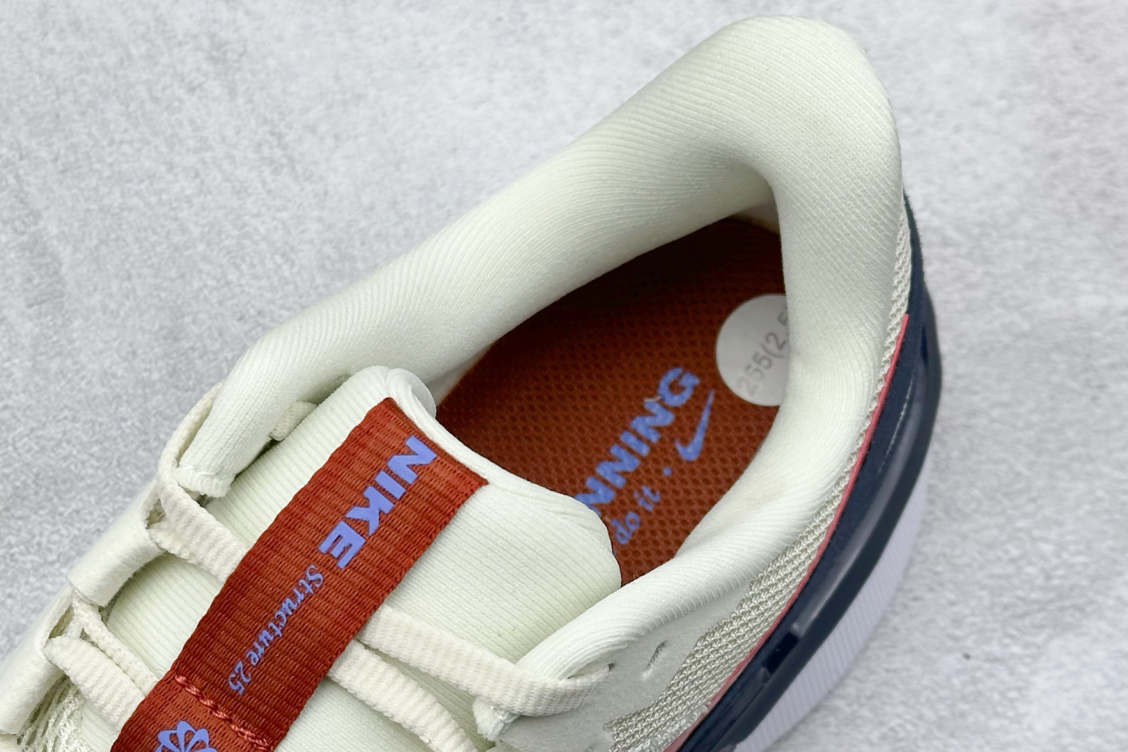CD版 Nike Air Zoom Structure 登月 25代 网面透气跑鞋   DJ7883-001