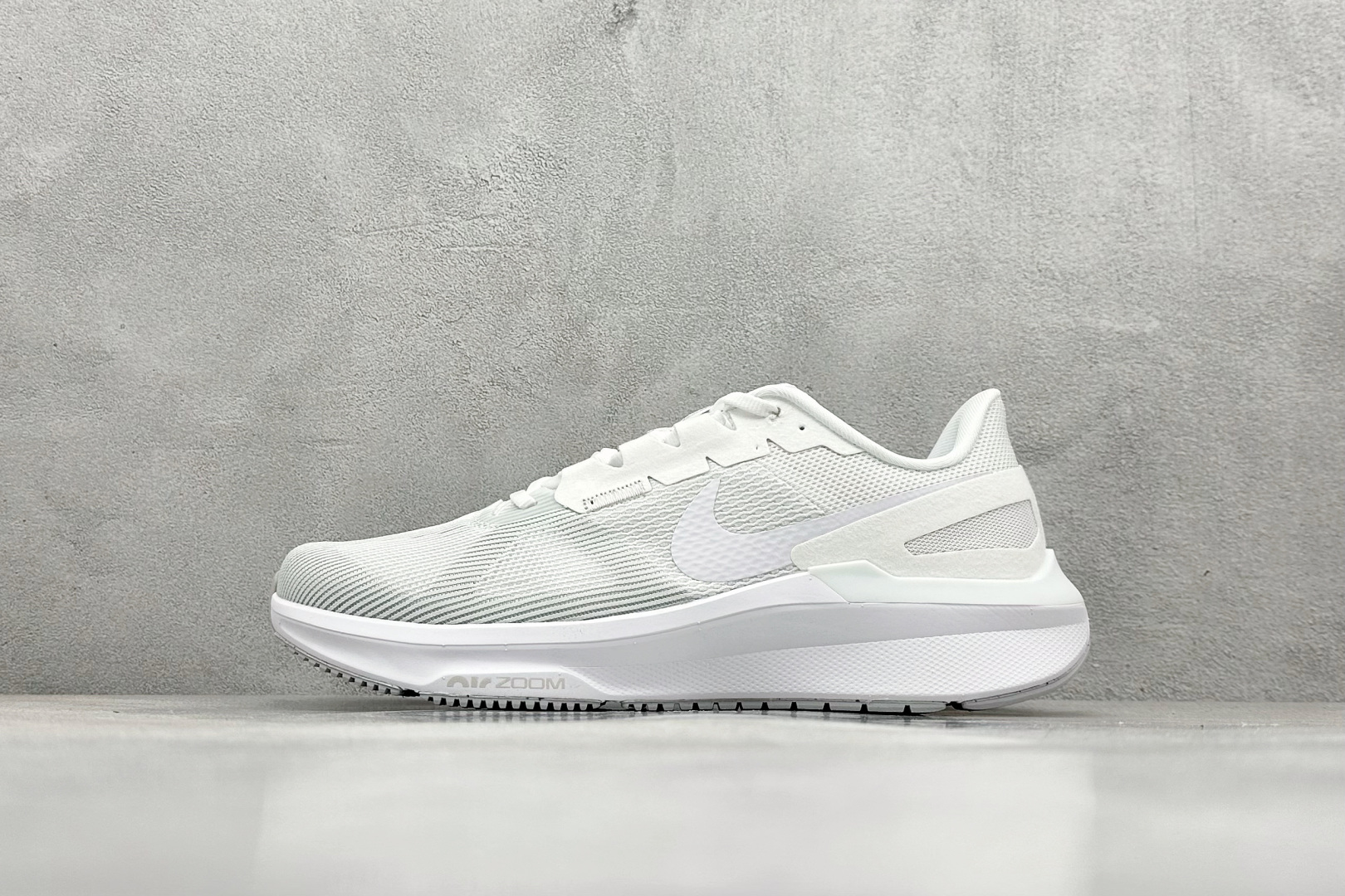 CD版 Nike Air Zoom Structure 登月 25代 网面透气跑鞋  DJ7883-105