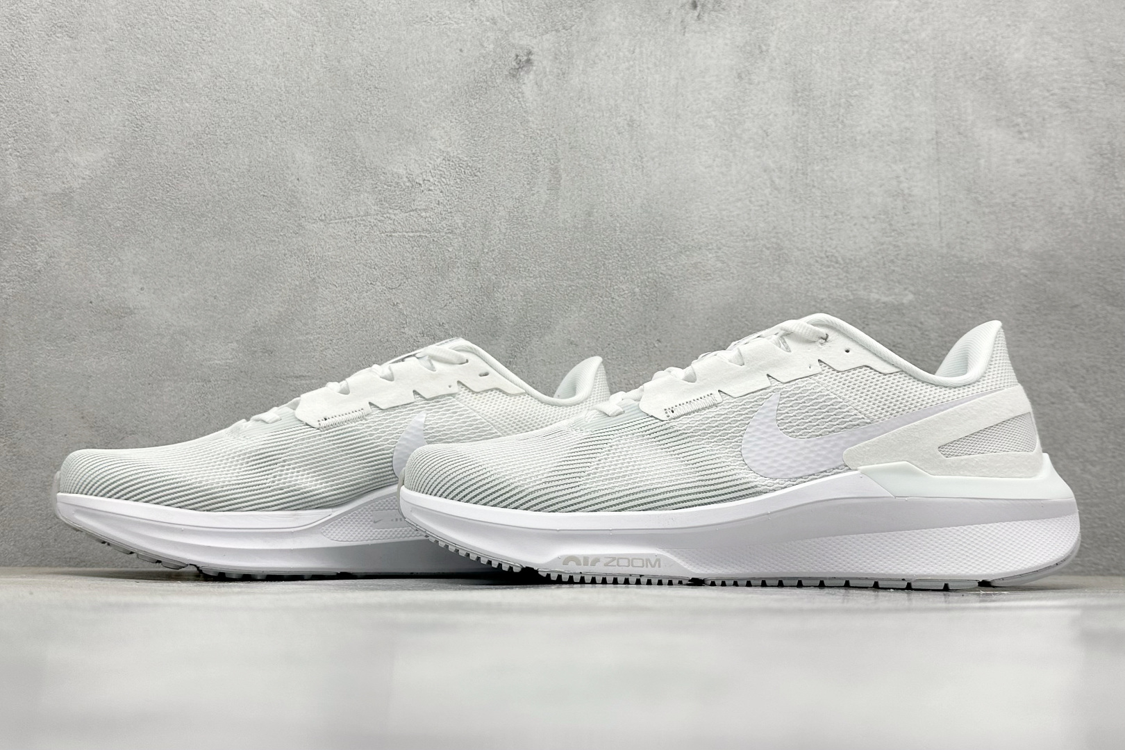 CD版 Nike Air Zoom Structure 登月 25代 网面透气跑鞋  DJ7883-105