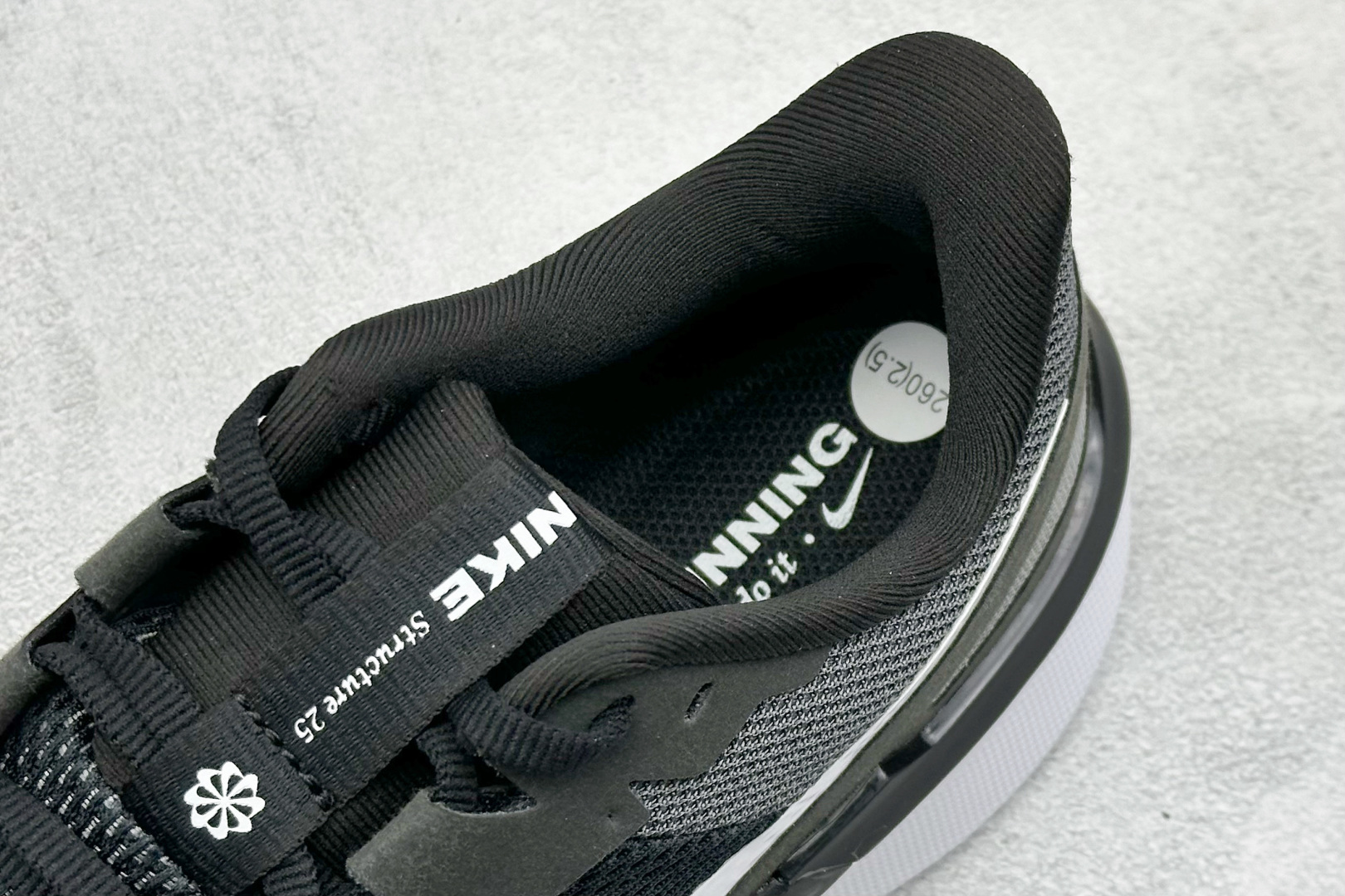 CD版 Nike Air Zoom Structure 登月 25代 网面透气跑鞋   DJ7883-002