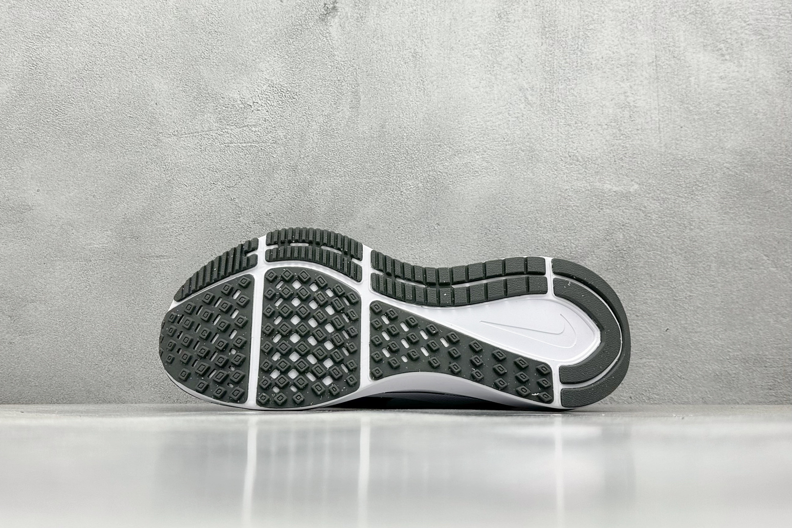 CD版 Nike Air Zoom Structure 登月 25代 网面透气跑鞋   DJ7883-002