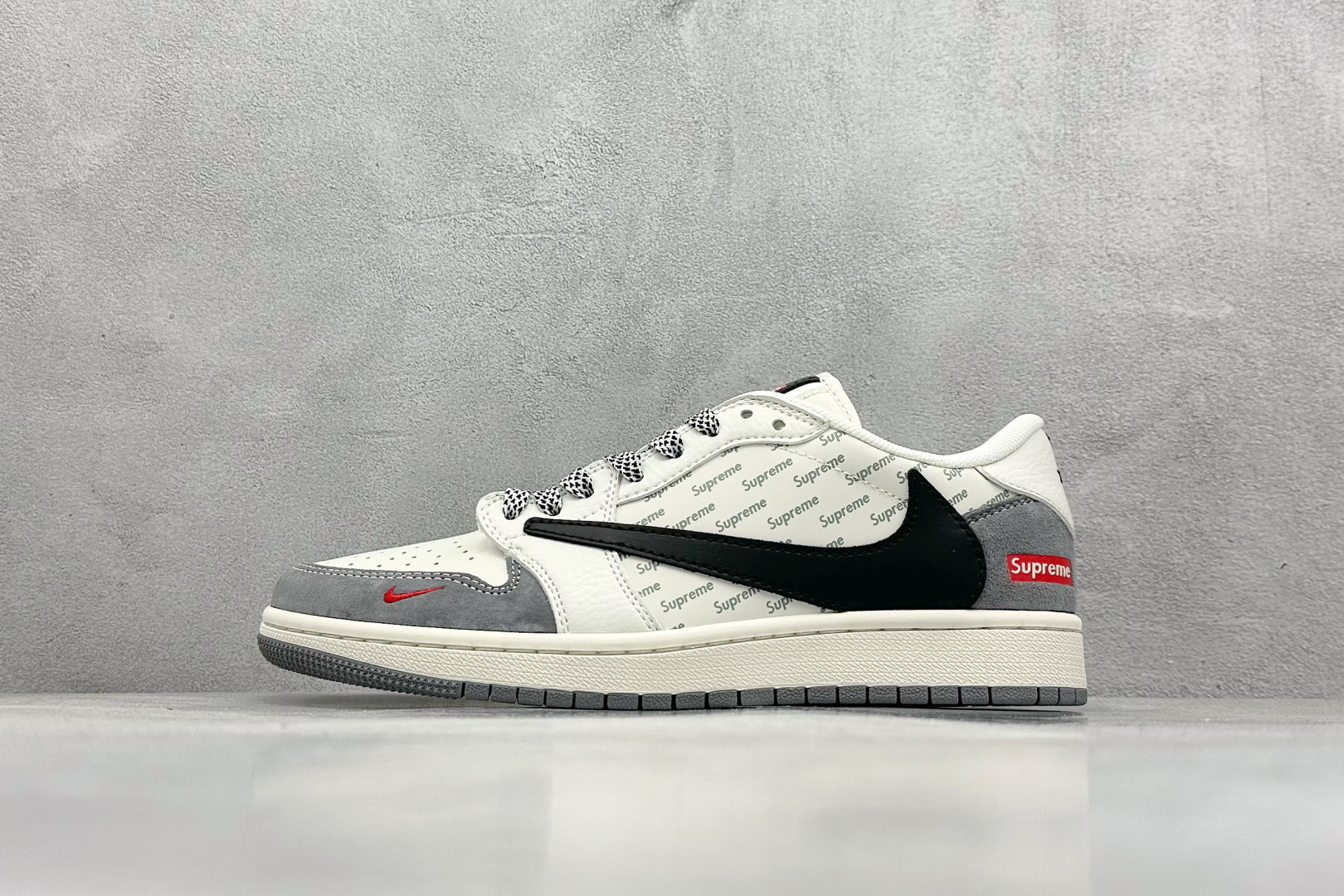 XC版 Travis Scott x Fragment Design x Air Jordan 1 Low OG SP AJ1 乔1 Supreme联名-黑白灰 低帮文化休闲板鞋 XY2688-120