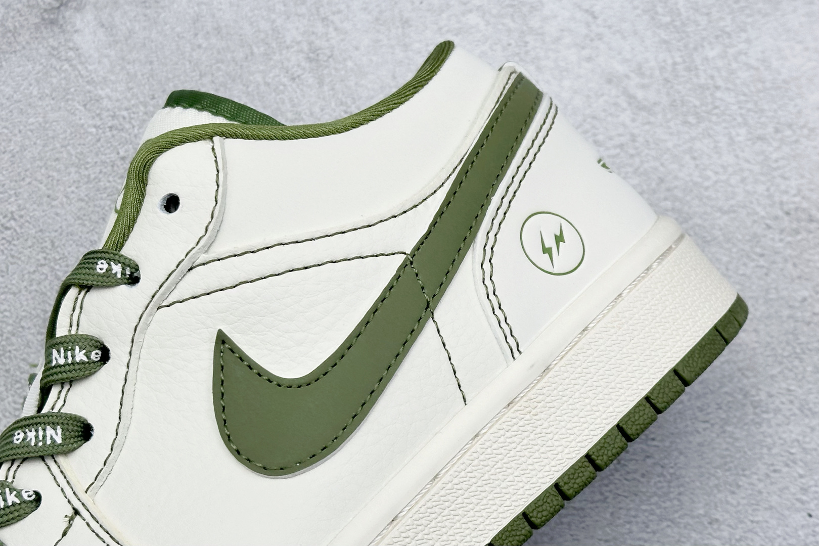 XC版 Air Jordan 1 Retro Low x Fragment Design 闪电藤原浩白绿 CF3688-019