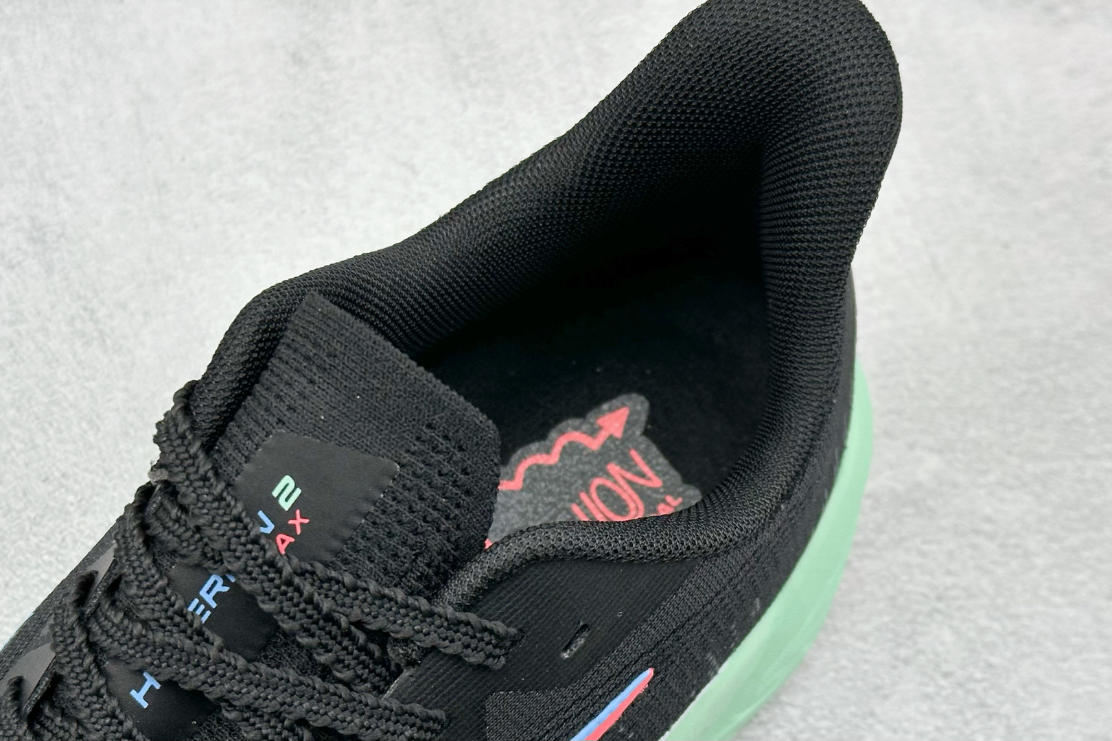 Brooks Hyperion Max 2 布鲁克斯 烈风2 减震竞速马拉松专业跑鞋 110434