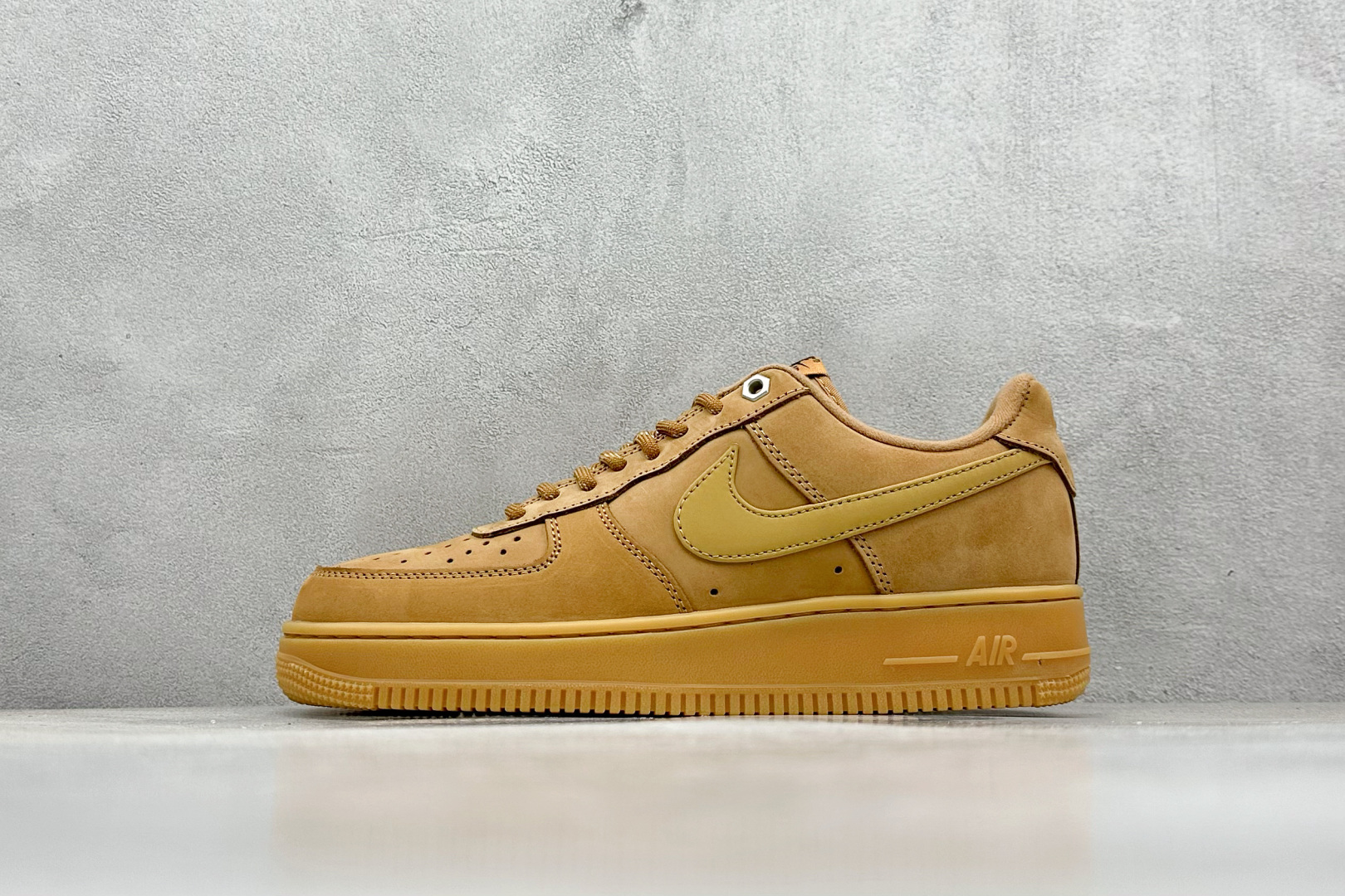 Nike Air Force 1 Low 经典小麦  CJ9179-200