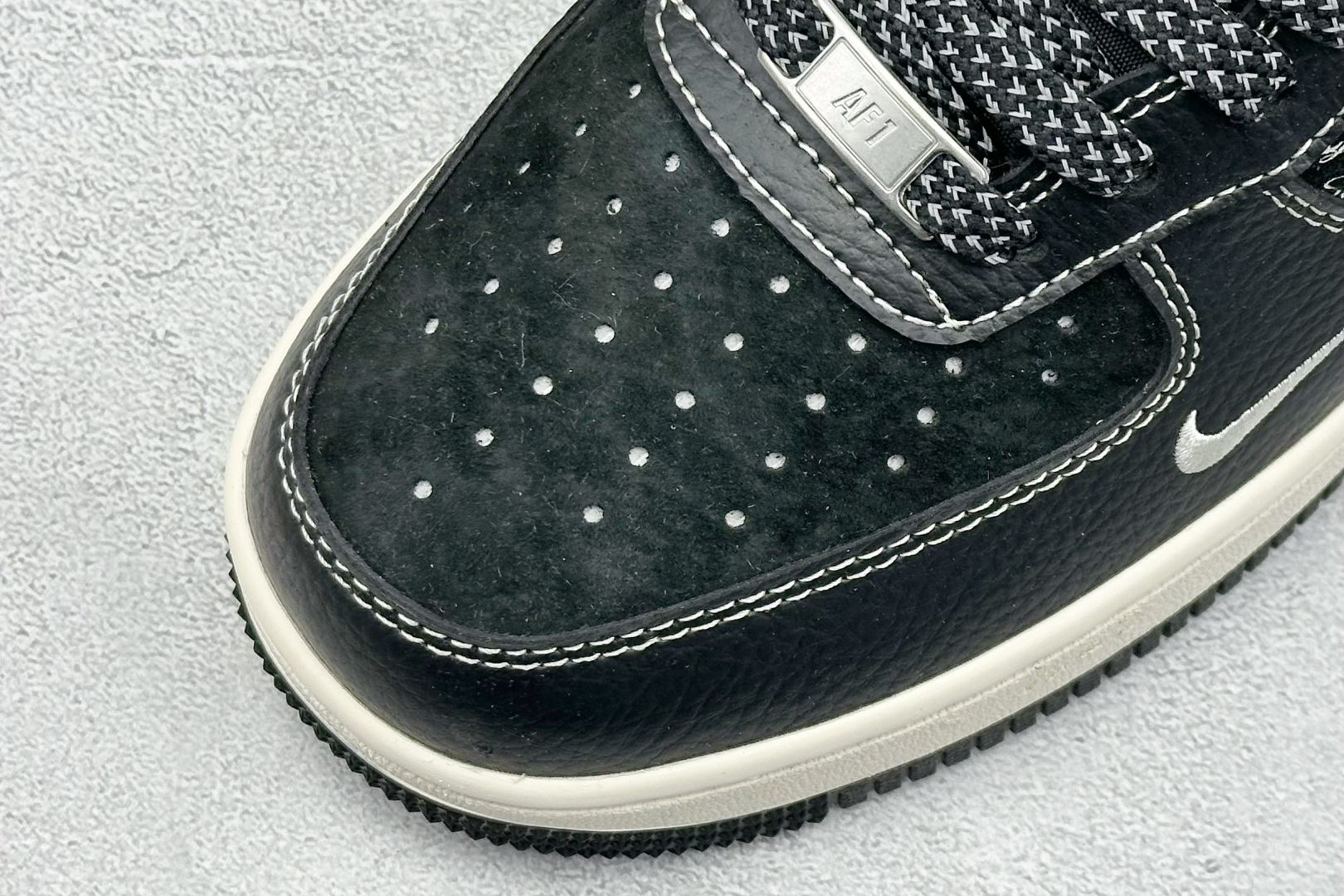 XC版 Nike Air Force 1 Low 07 x Stussy 黑米小钩  XZ6188-311