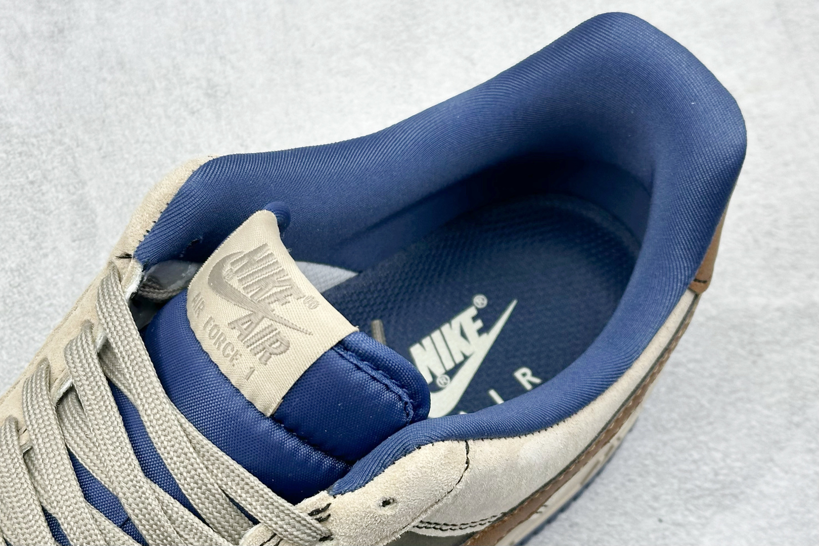 XC版 Nike Air Force 1 Low 07 x UNDEFEATED 灰棕小钩  KK1988-062