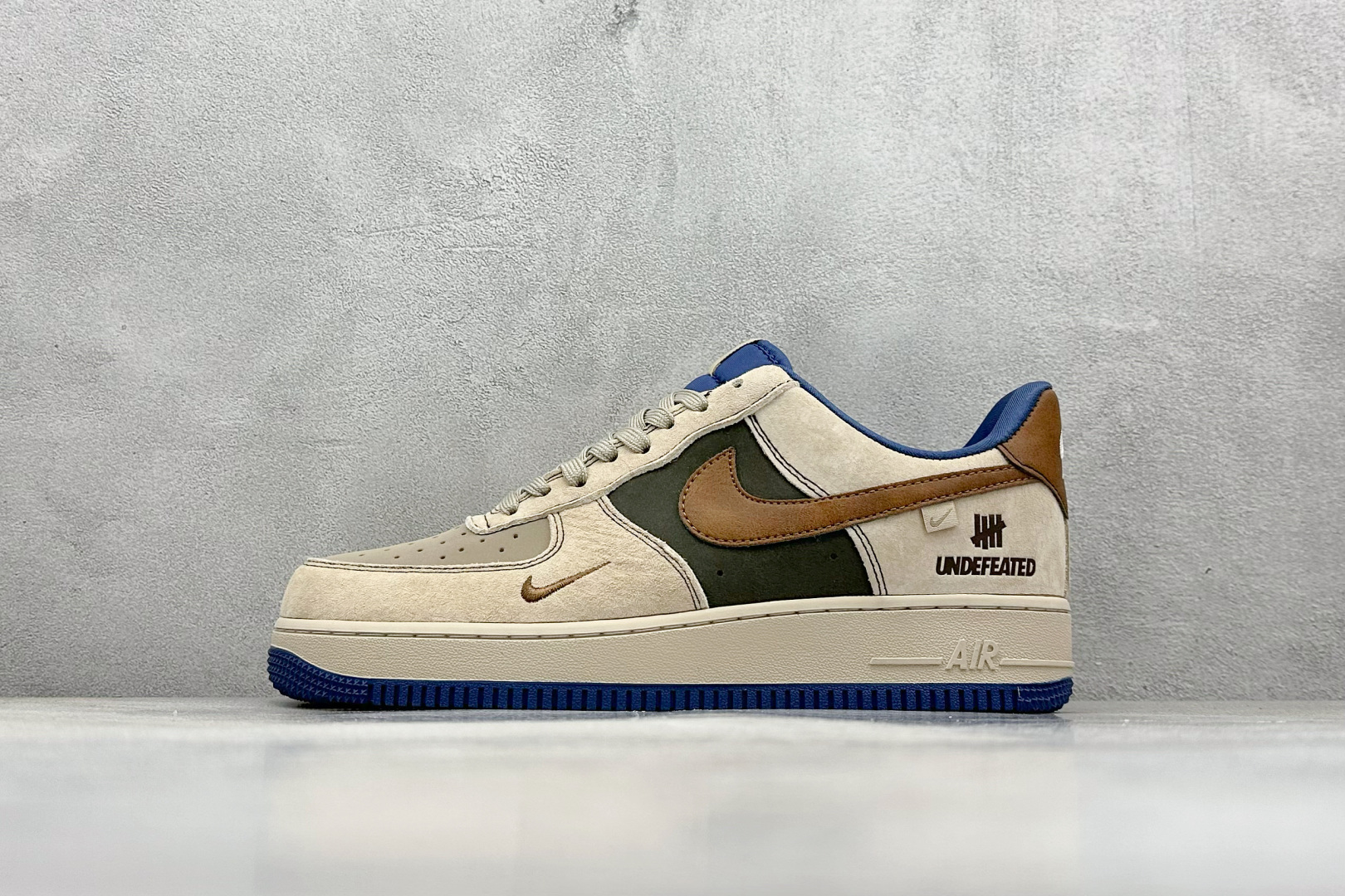 XC版 Nike Air Force 1 Low 07 x UNDEFEATED 灰棕小钩  KK1988-062