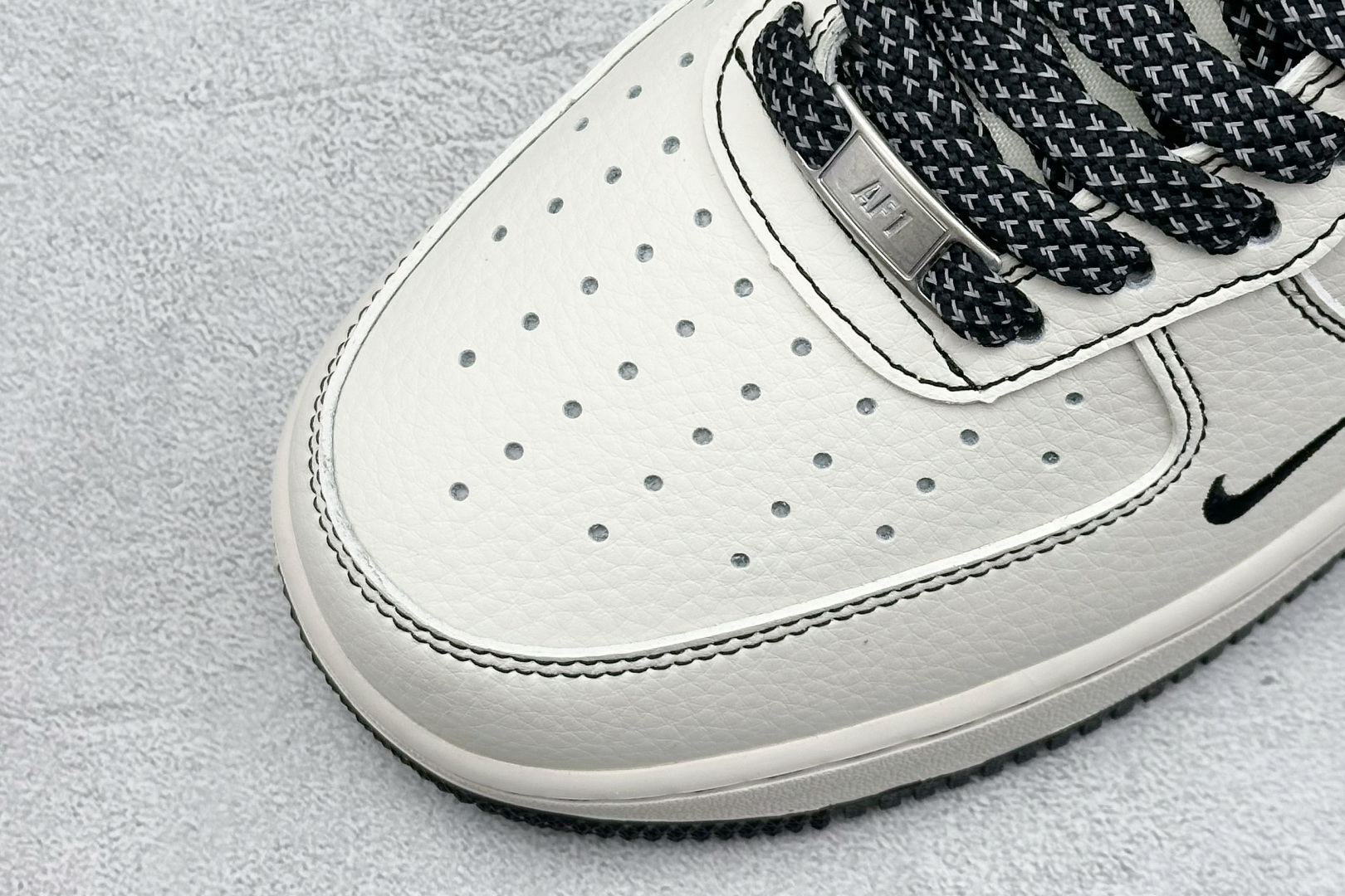 XC版 Nike Air Force 1 Low 07 x The North Face x CDG 白黑小钩 HH7518-050