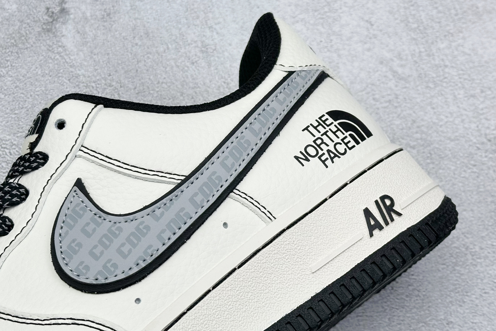 XC版 Nike Air Force 1 Low 07 x The North Face x CDG 白黑小钩 HH7518-050