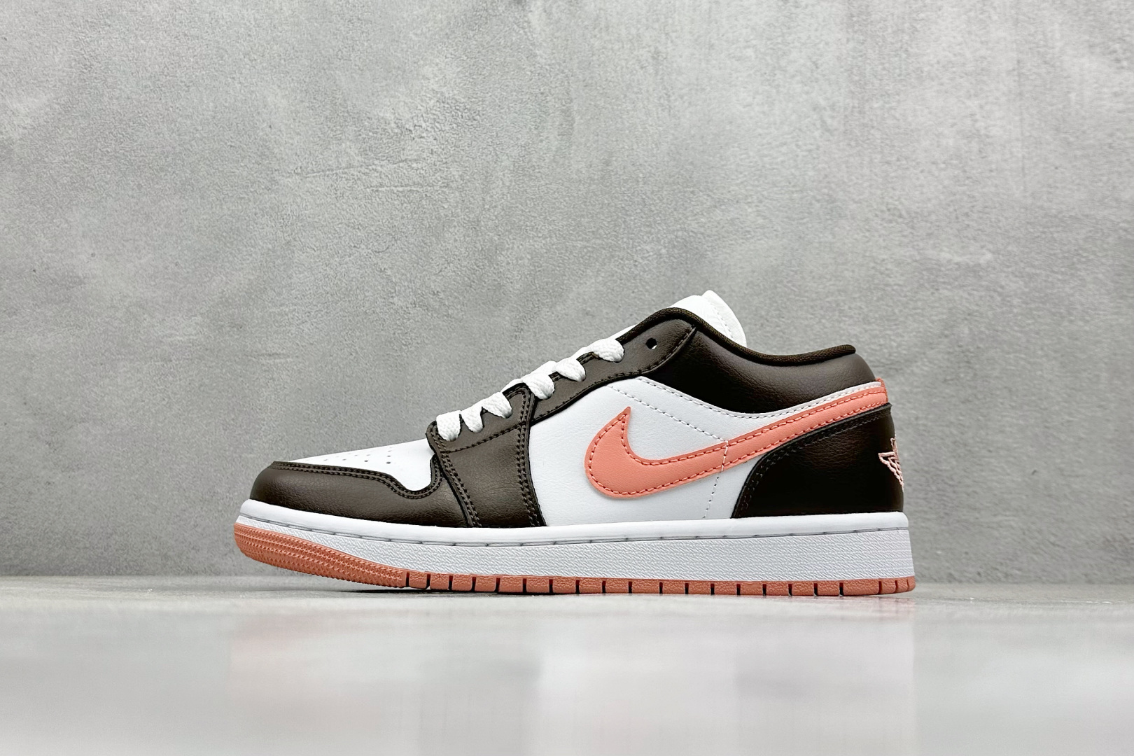 K版 Nike Air Force 1 Low 棕粉  DC0774-182