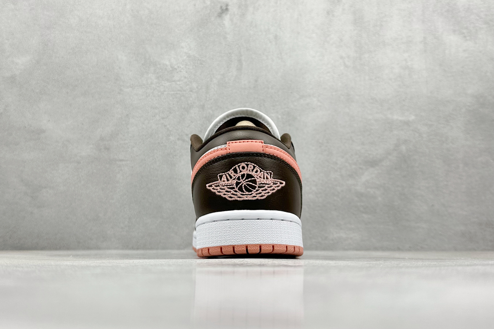 K版 Nike Air Force 1 Low 棕粉  DC0774-182