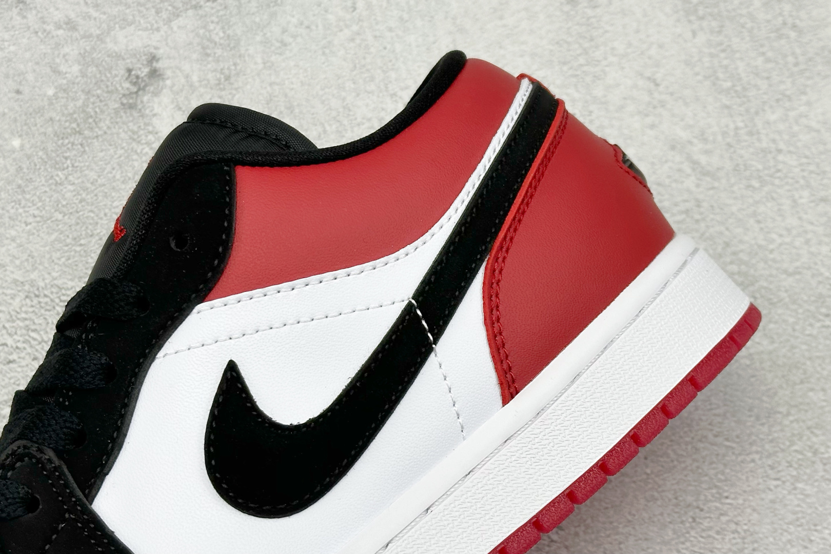 K版 Air Jordan 1 Retro Low ”White Black Gym Red” 黑红  IB8971-106