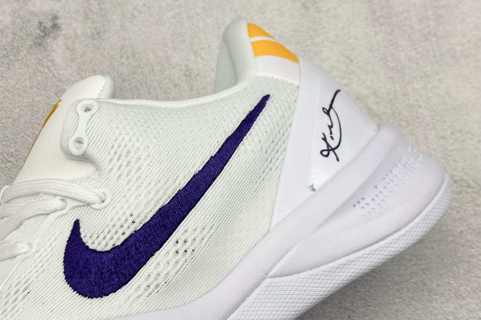 GJR版 NIKE KOBE 8 PROTRO 科比八代 内置元年缓震气垫  HF9550-100