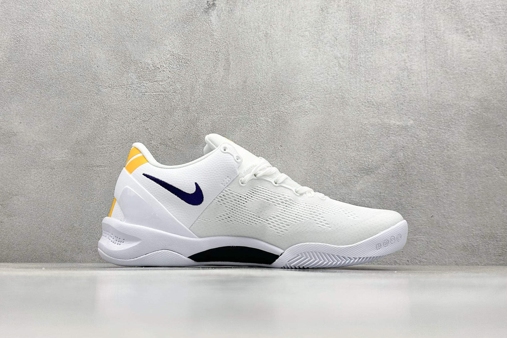 GJR版 NIKE KOBE 8 PROTRO 科比八代 内置元年缓震气垫  HF9550-100