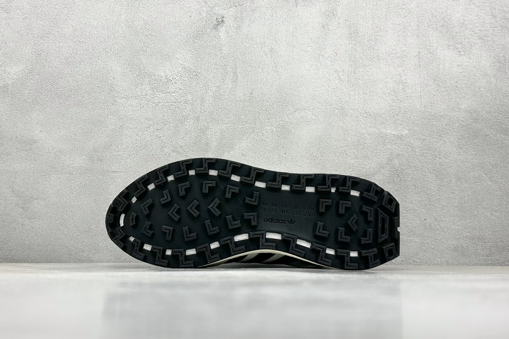  
RS版 Adidas Retropy E5 阿迪新款运动休闲爆米花跑鞋

货号：IE3910
尺码
