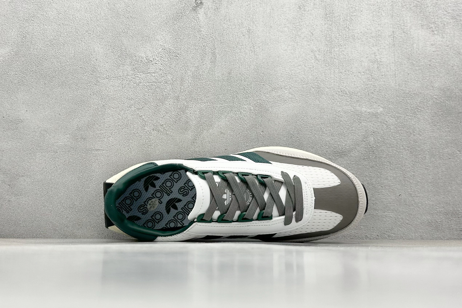  
RS版 Adidas Retropy E5 阿迪新款运动休闲爆米花跑鞋

货号：IE3910
尺码