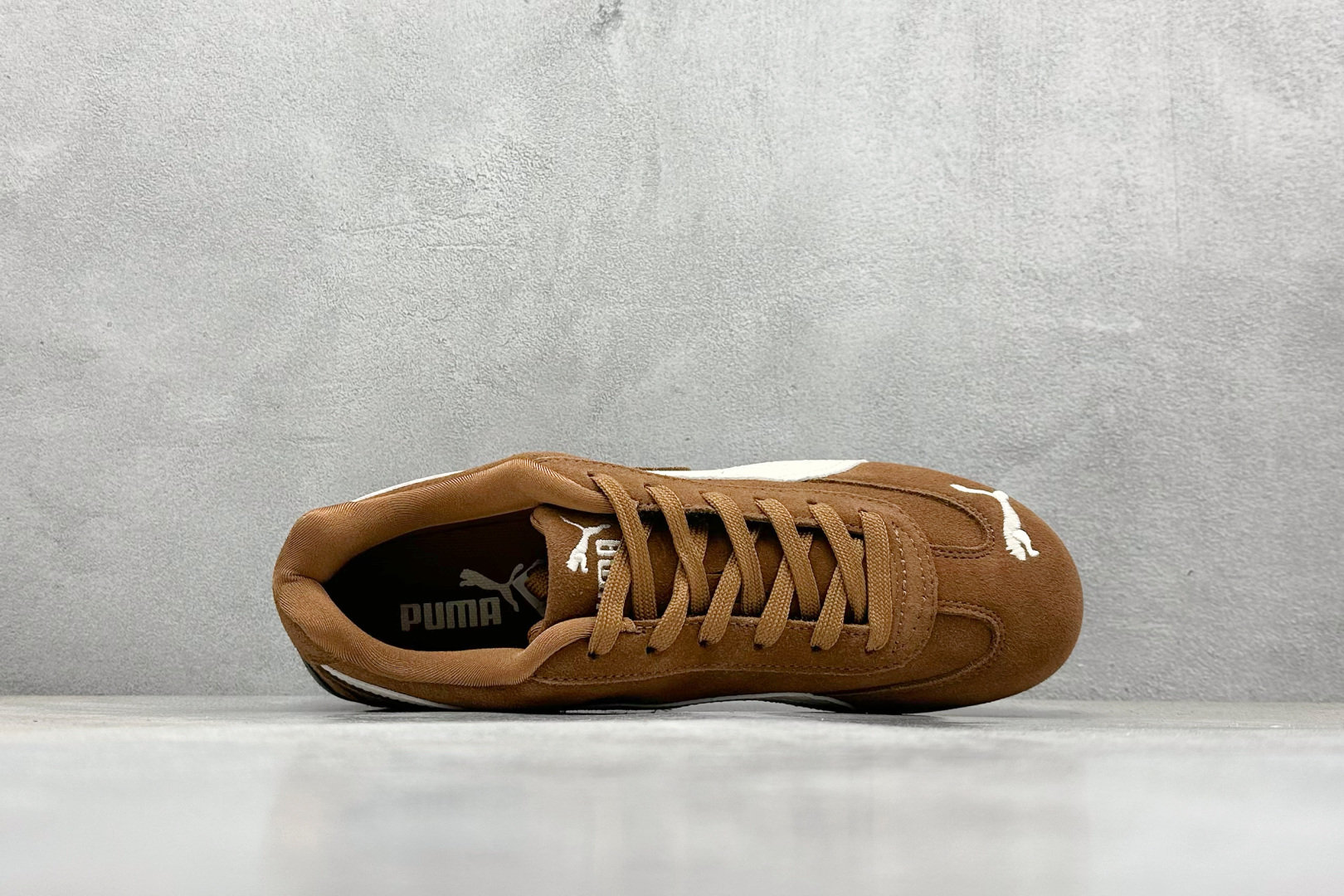  终端放店
FS版 Puma Speedcet OG 彪马低帮复古运动休闲赛车跑鞋 
以趣味十足又前卫复