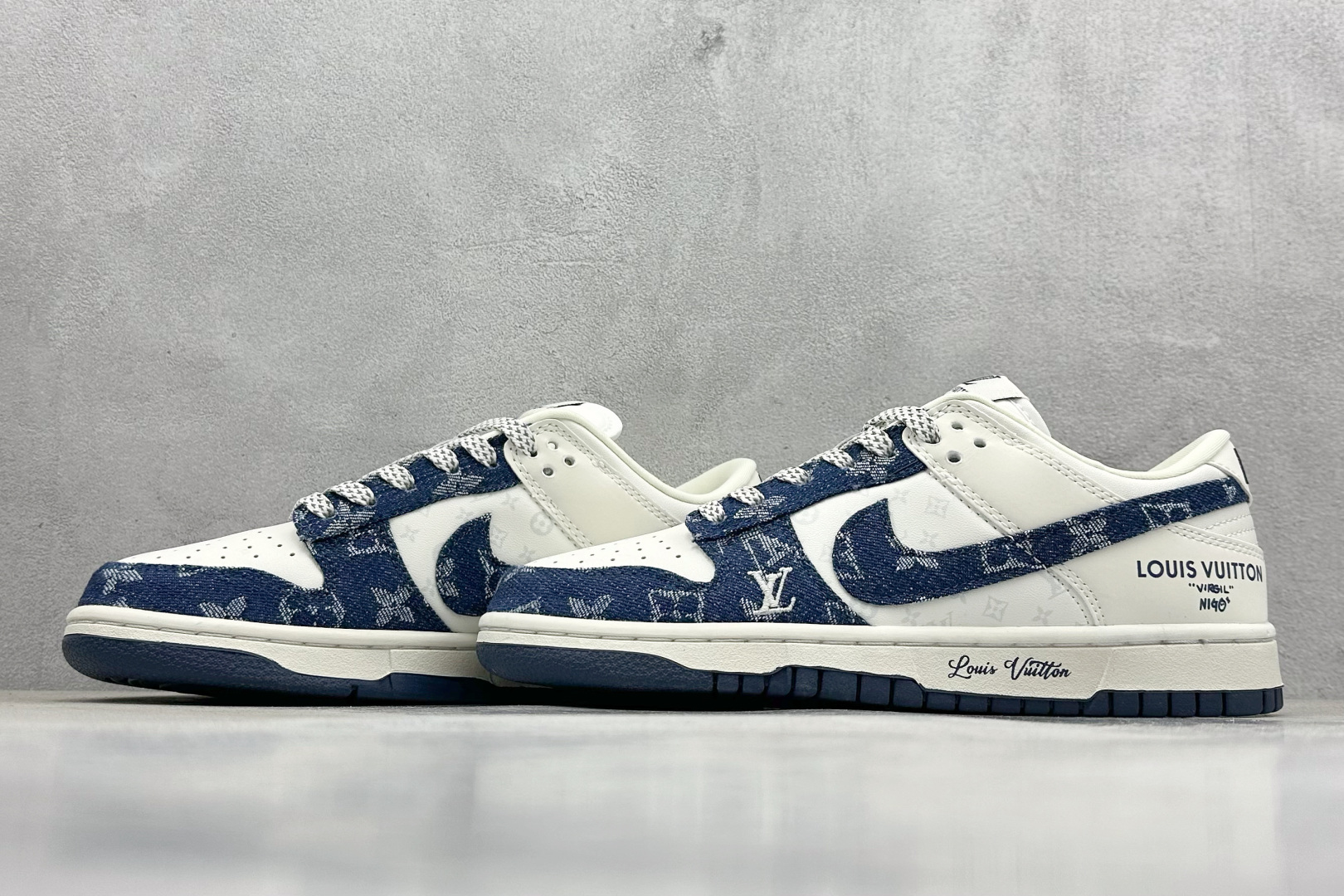  
K版 Nk SB Dunk Low LV联名-深蓝牛仔 周年高端定制 低帮休闲板鞋
 #定制鞋盒 大