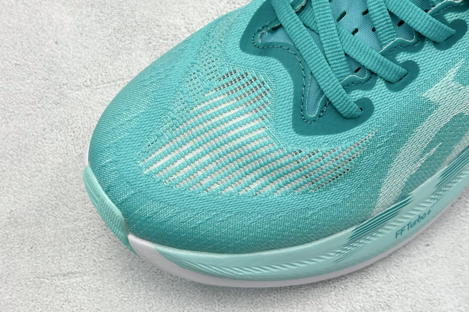  
亚瑟士/ASICS SUPERBLAST 2 PARIS 2代 运动跑鞋系列 

货号：1013A1