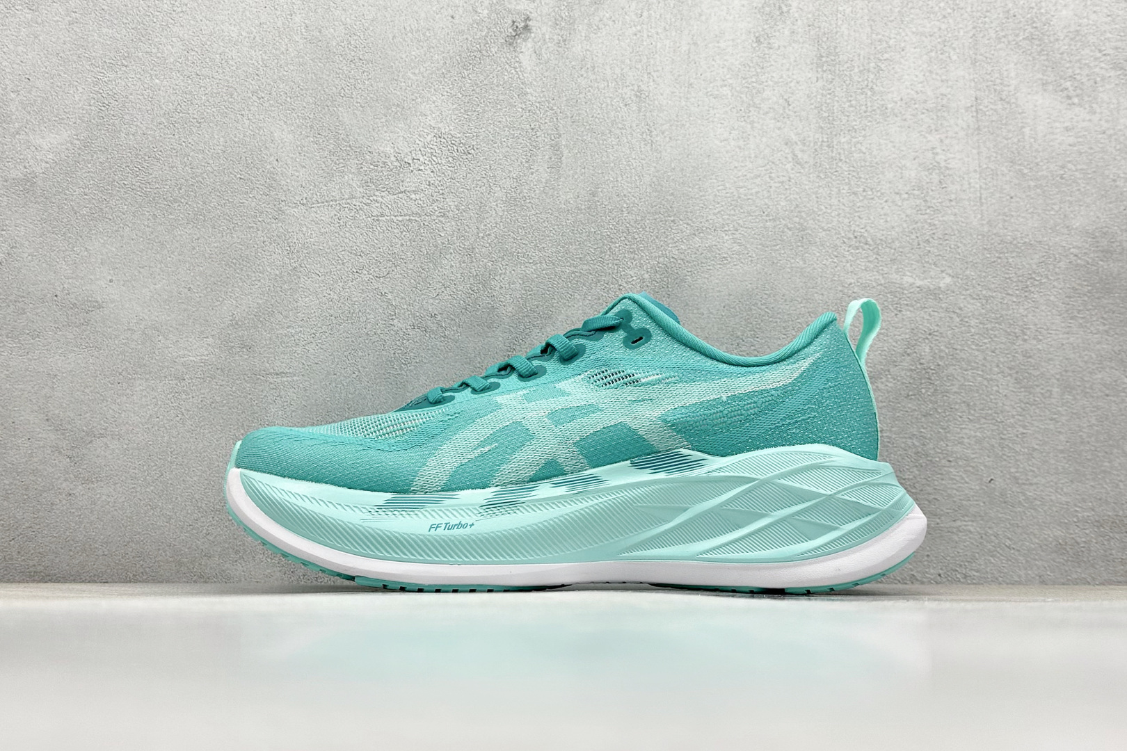  
亚瑟士/ASICS SUPERBLAST 2 PARIS 2代 运动跑鞋系列 

货号：1013A1