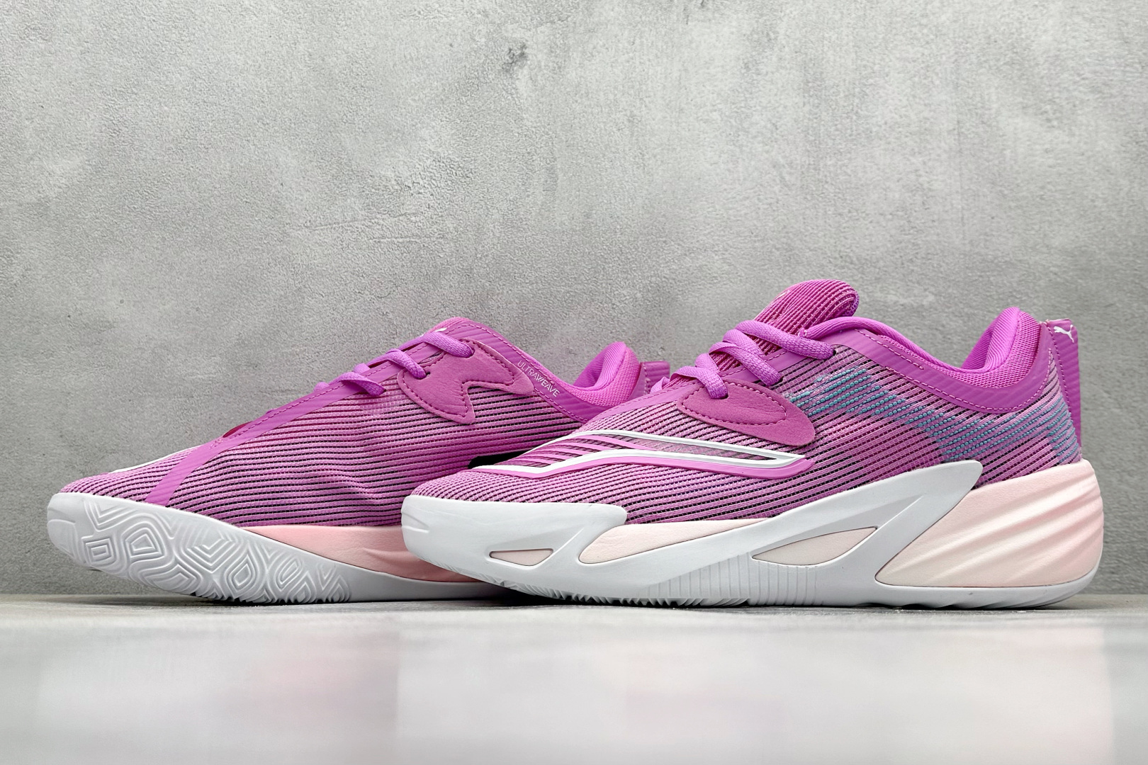 终端放店
GJR版 PUMA All-Pro Nitro 彪马舒适耐磨低帮实战篮球鞋
鞋身材质运用轻