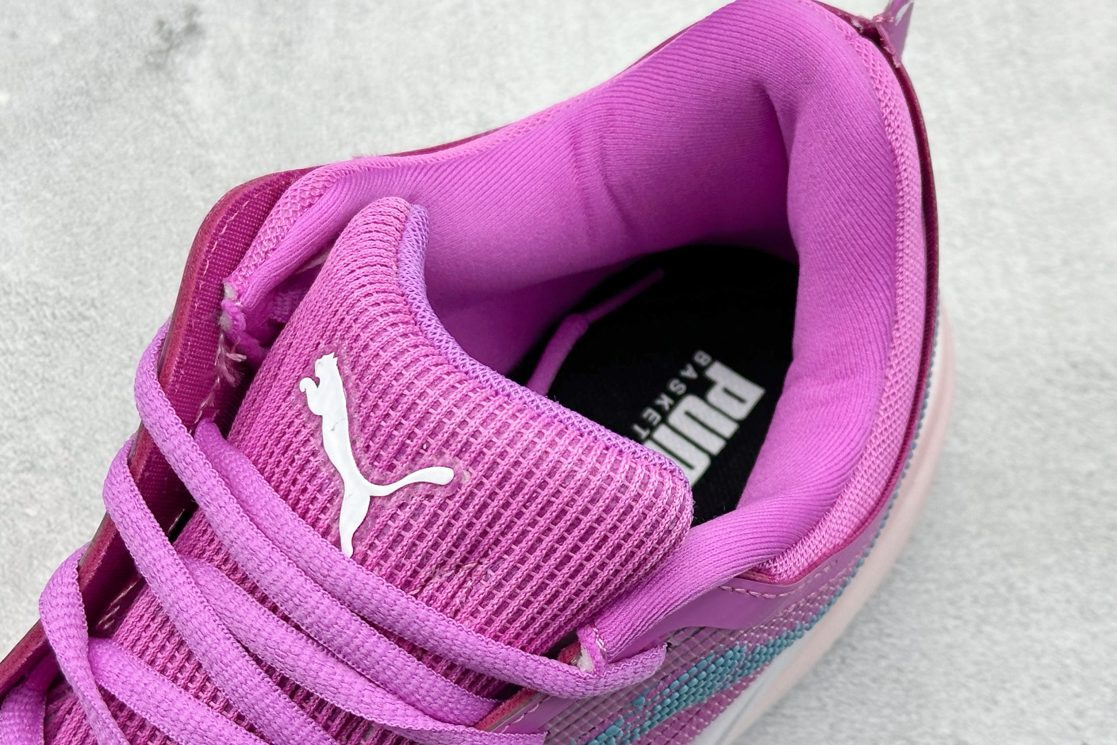 终端放店
GJR版 PUMA All-Pro Nitro 彪马舒适耐磨低帮实战篮球鞋
鞋身材质运用轻