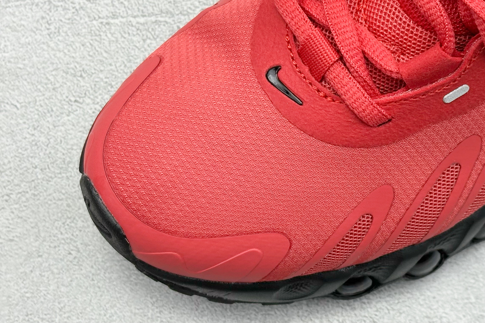  终端放店
YH版 Nk Air Max Dn8 耐克运动舒适减震气垫跑步鞋
#鞋款旨在透过 Dyna