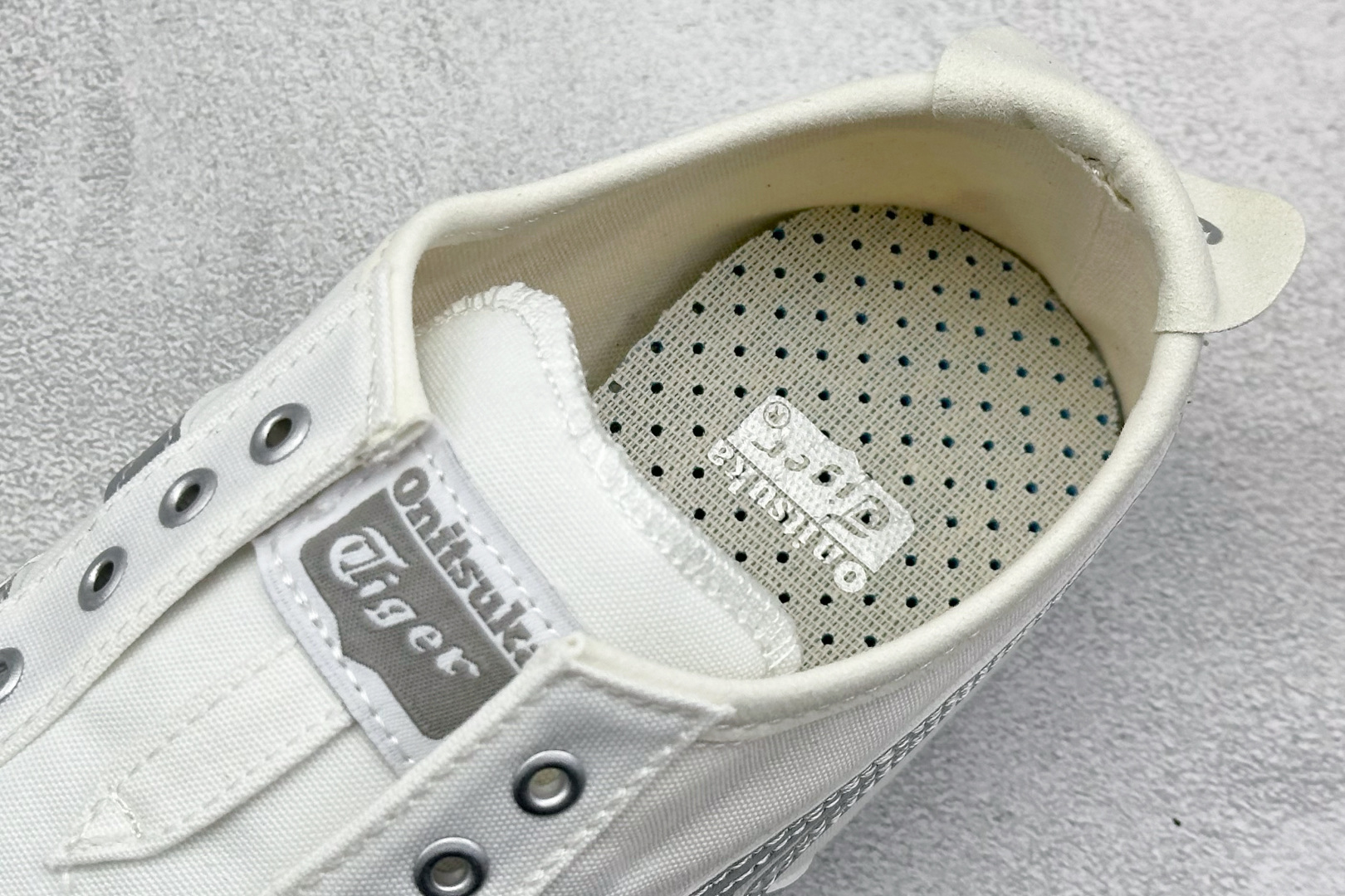  终端放店
GS版 鬼塚虎/Onitsuka Tiger Mexico 66 Slip-On 墨西哥帆布
