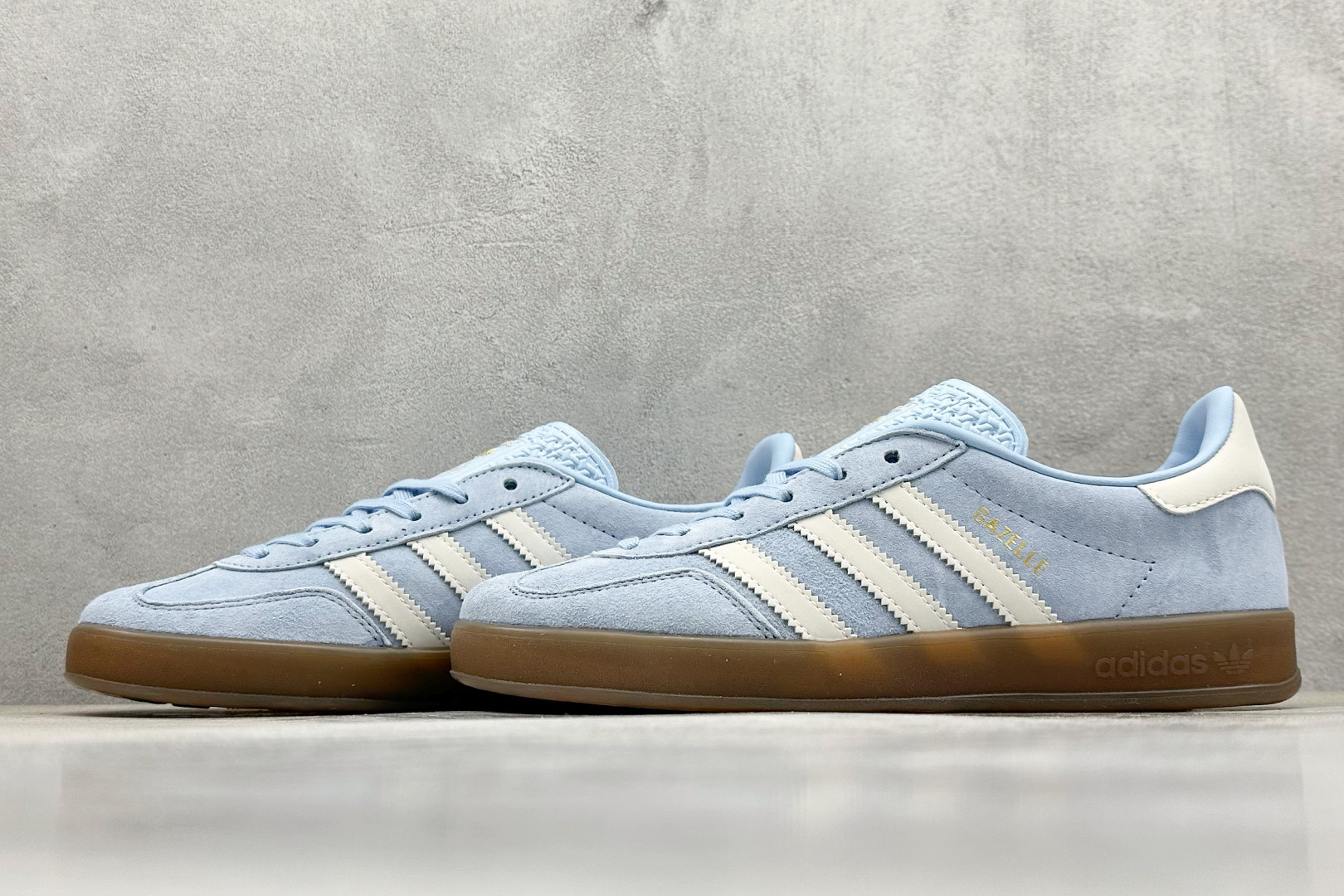  
Adidas Originals Gazelle Indoor 三叶草复古休闲防滑耐磨低帮板鞋
#