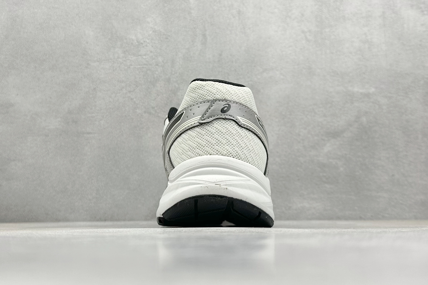 
Asics Gel-Contend 4 抗衡系列4代 夏季低帮透气休闲运动跑步鞋
#透气网眼鞋面配