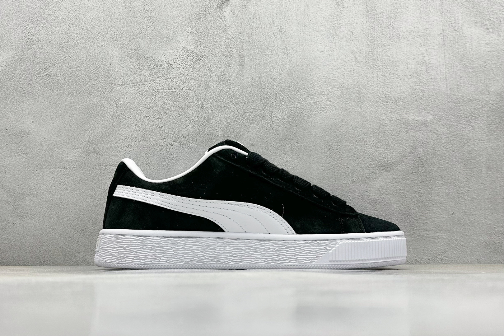 
RS版 Puma Suede XL 彪马 复古休闲板鞋 

货号：-02
尺码：36 37 37.