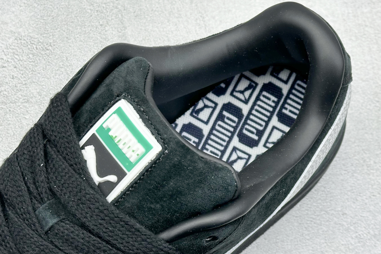  
RS版 Puma Suede XL 彪马 复古休闲板鞋 

货号：-01
尺码：36 37 37.