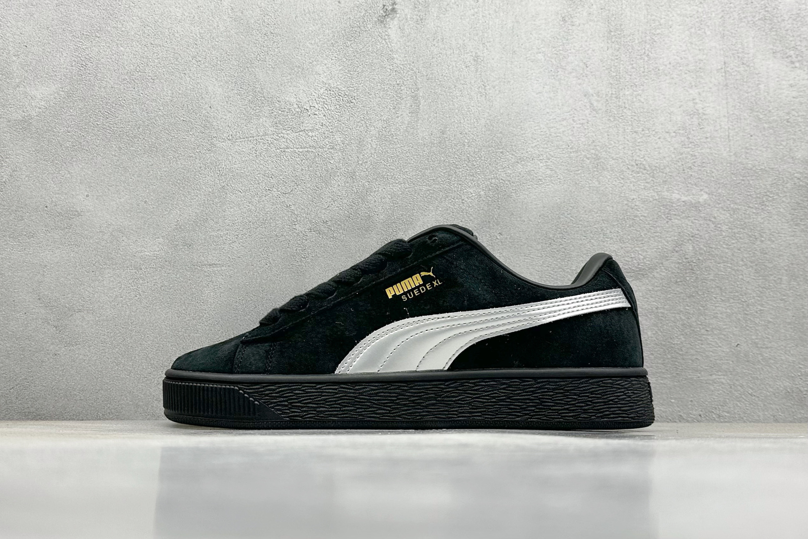  
RS版 Puma Suede XL 彪马 复古休闲板鞋 

货号：-01
尺码：36 37 37.
