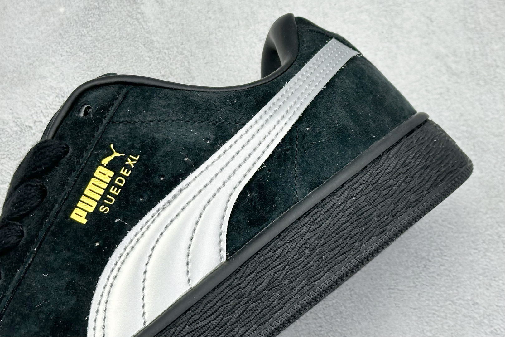  
RS版 Puma Suede XL 彪马 复古休闲板鞋 

货号：-01
尺码：36 37 37.