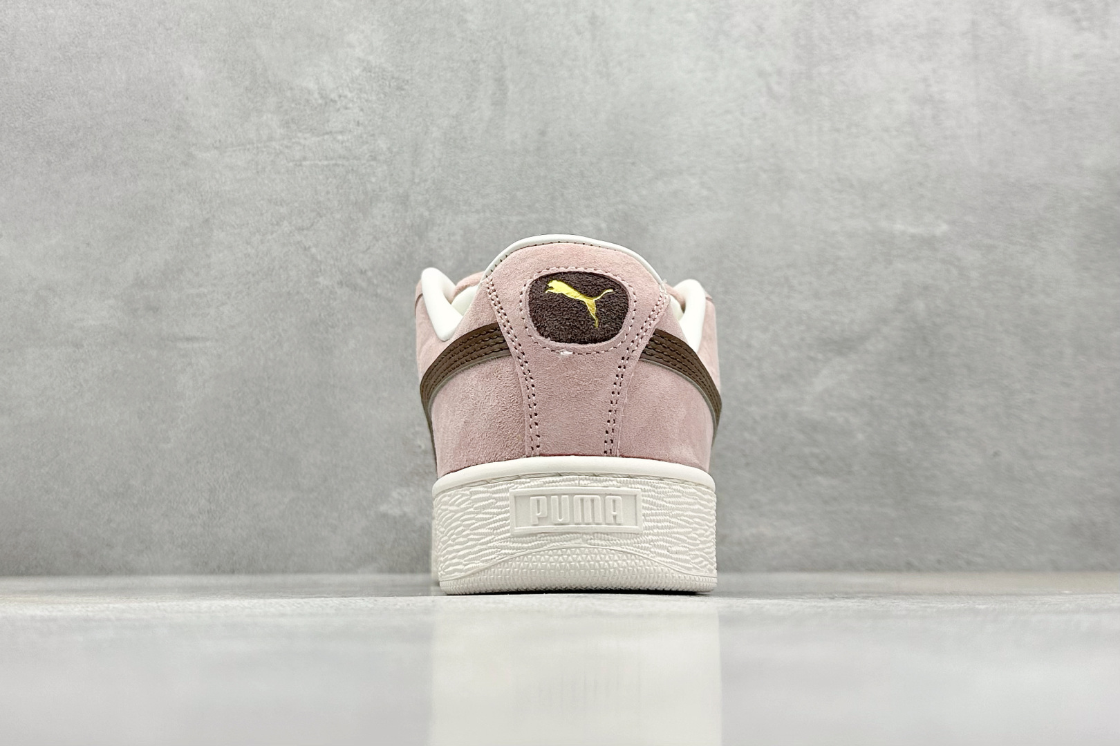  
RS版 Puma Suede XL 彪马 复古休闲板鞋 

货号：-11
尺码：36 37 37.