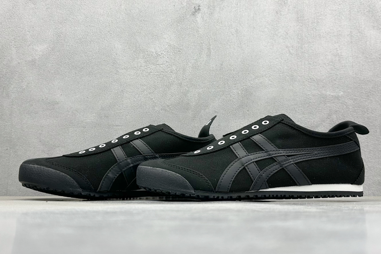  终端放店
GS版 鬼塚虎/Onitsuka Tiger Mexico 66 Slip-On 墨西哥帆布